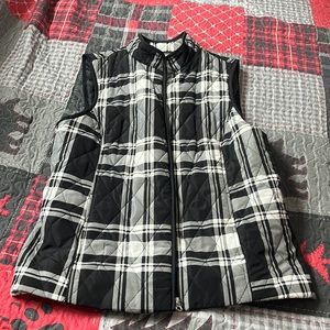 Black plaid vest